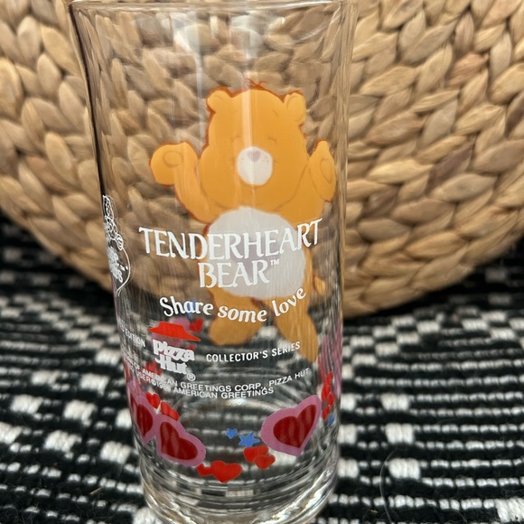 1983 Care Bear Tenderheart Bear Limited Edition Pizza Hut Collectors Glass - Picture 5 of 6